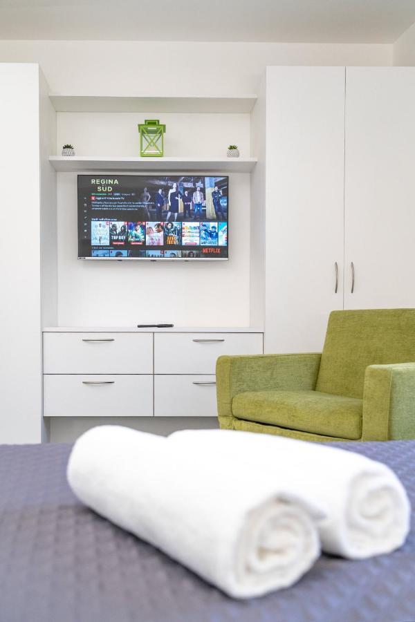 Colours Apartments & Rooms Sanremo Luaran gambar